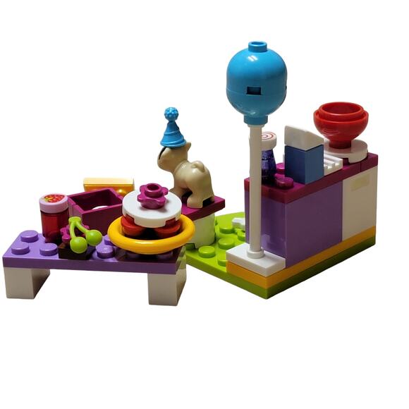 LEGO‎ Party Cakes 41112 Friends Toffee Pug Dog Puppy 50 Pc Age 5-12 Retired Gift - Picture 3 of 6